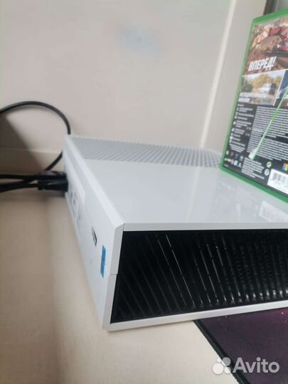 Xbox One 512 gb+ forza horizon 5 +10 игр