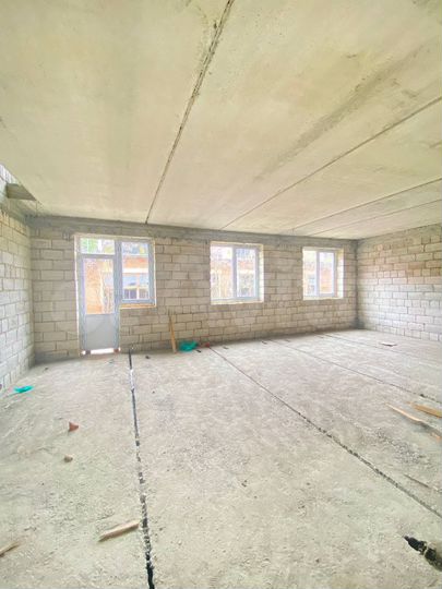 2-к. квартира, 55 м², 2/5 эт.