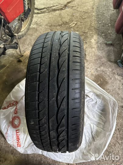 Bridgestone 613V 215/50 R17