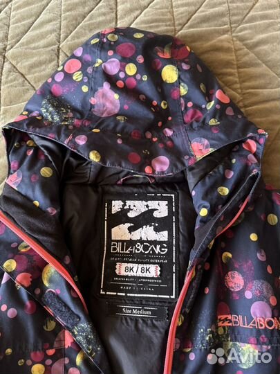 Горнолыжная куртка женская Billabong