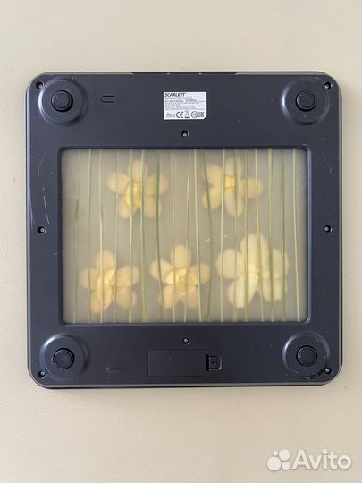 Весы напольные scarlett