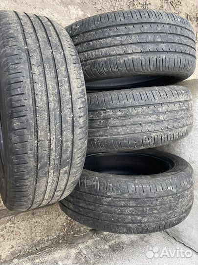 Goodyear EV-S4S 225/55 R19