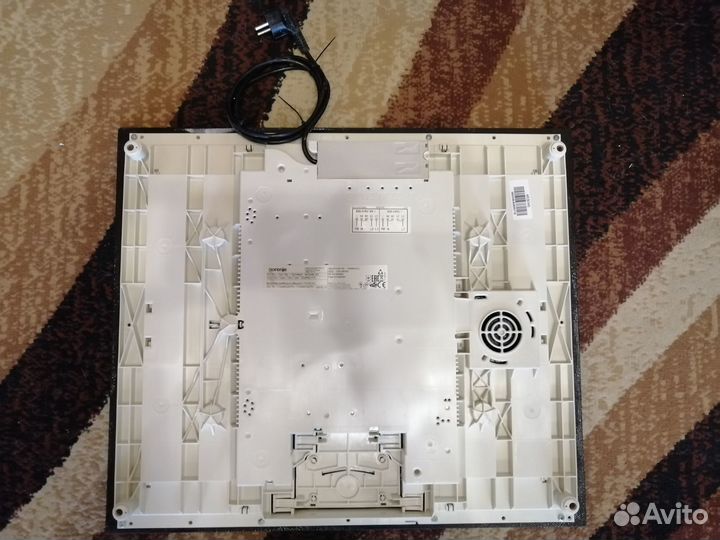 Индукционная варочная панель Gorenje IT 614 CSC