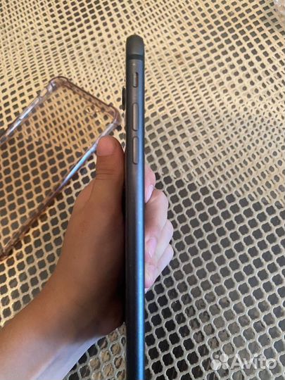 Телефон iPhone 8 plus