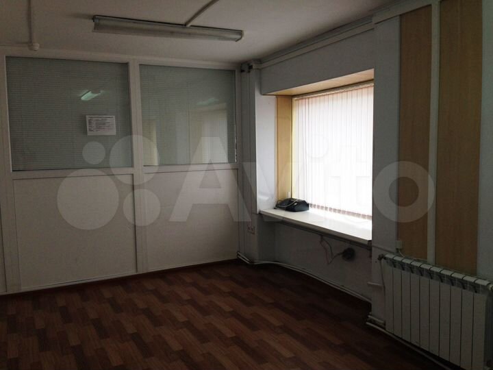 Свободного назначения, 30 м² с водой