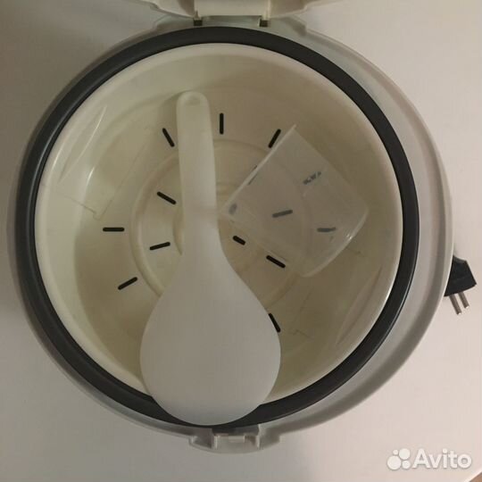 Мультиварка Panasonic SR-TMH10