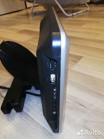 Монитор на подголовник с пультом