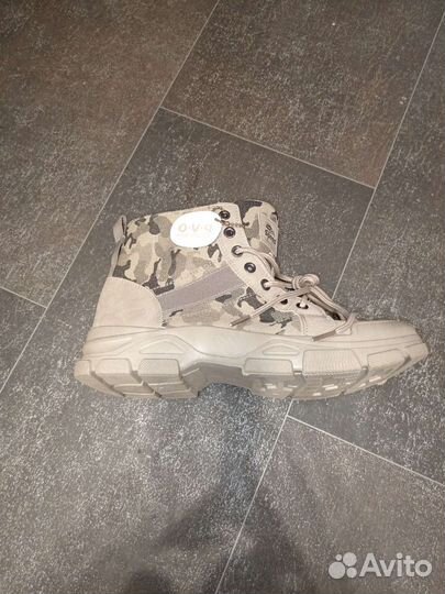 Ботинки мужские