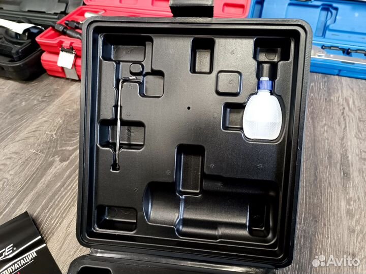 Гайковерт пневматический 1450Нм с головками