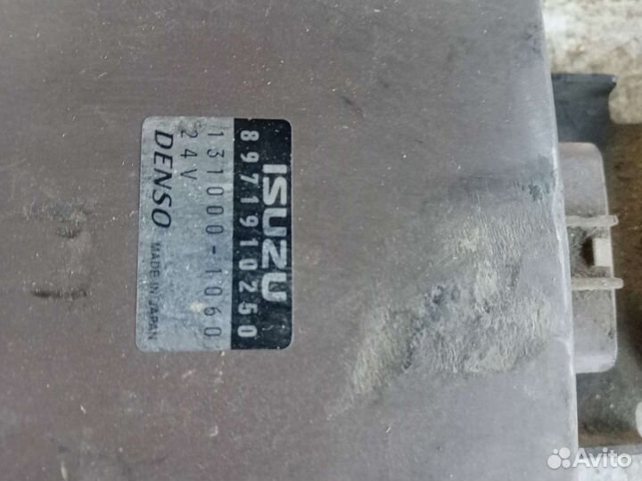 Форсунки 4HG1