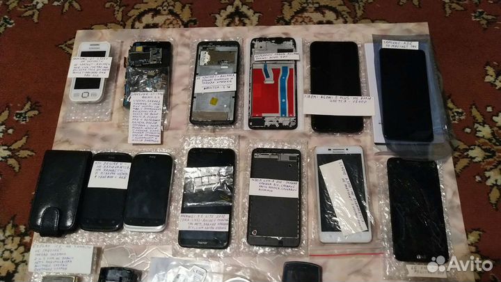 Samsung Galaxy J3 (2016) SM-J320F/DS, 2/16 гб