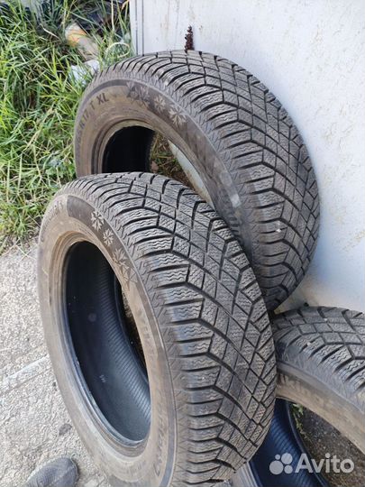 Continental ContiVikingContact 7 215/65 R17 103