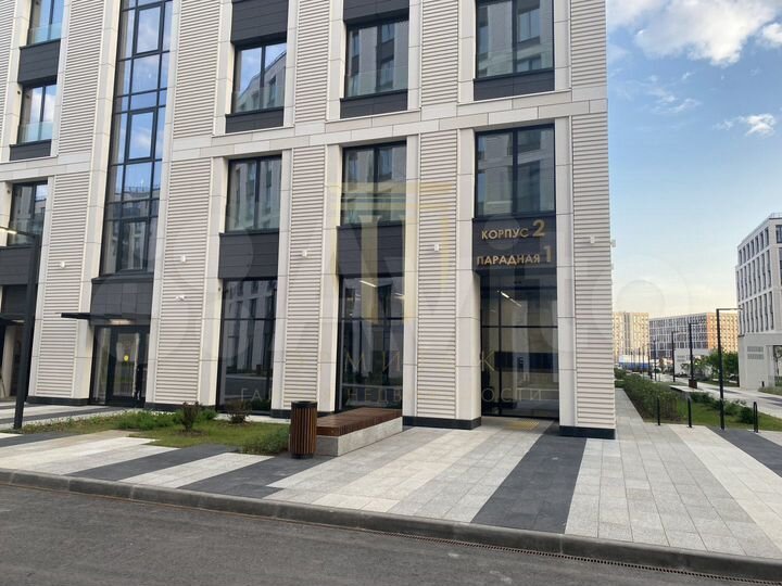 2-к. квартира, 72,5 м², 2/8 эт.