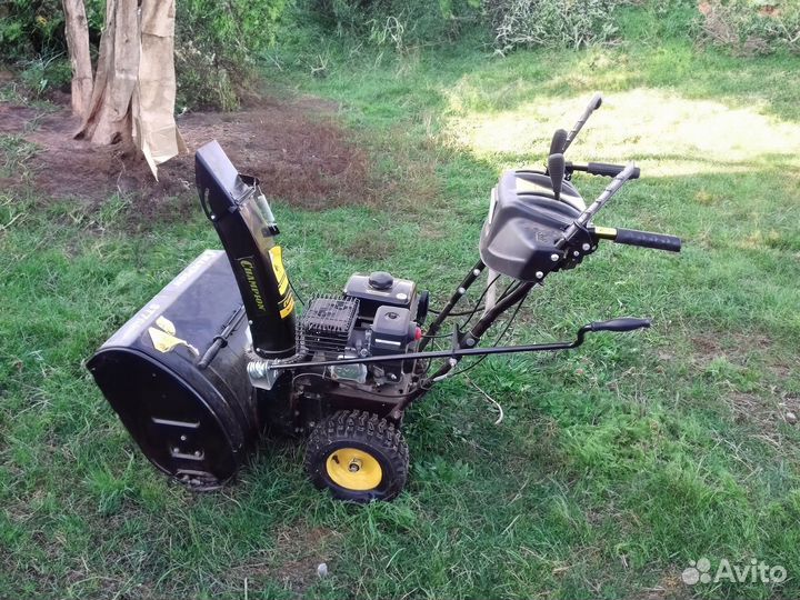 Снегоуборщик Champion Чемпион ST762E 6,5 л.с