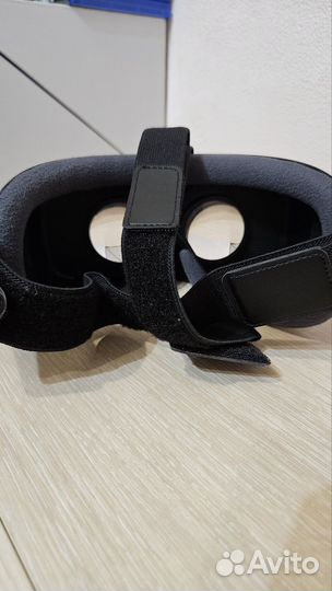 Продам очки виртуальной реальности samsung gear vr