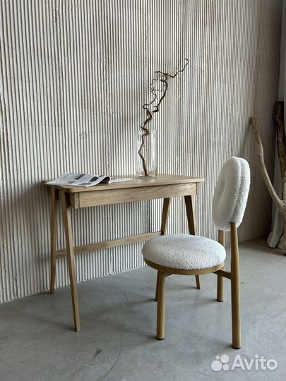 Письменный стол из массива дуба