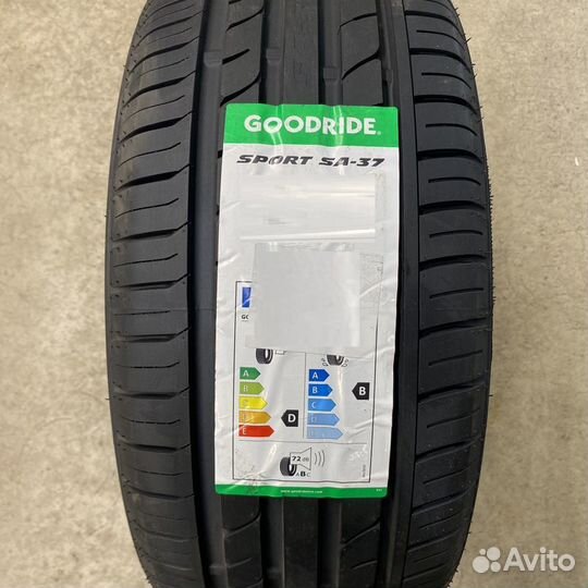 Goodride SA 37 265/50 R20