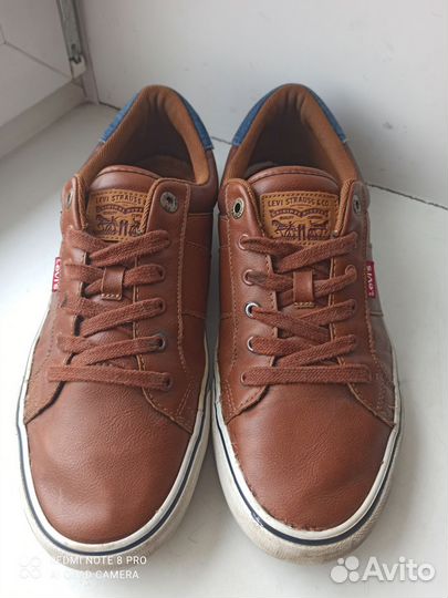 Levi's кеды оригинал кожа 42 размер