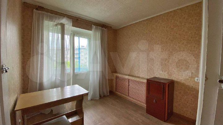 Комната 33,6 м² в 1-к., 4/4 эт.