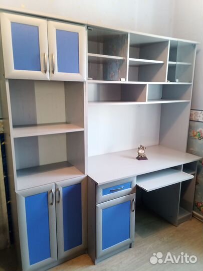 Компьютерный стол - секретер