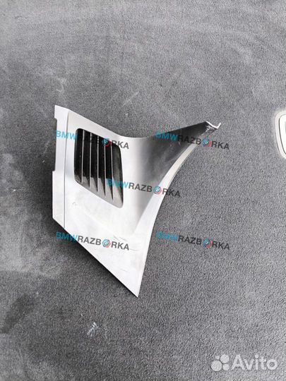 Обшивка салона задняя правая BMW i8 I12 2015