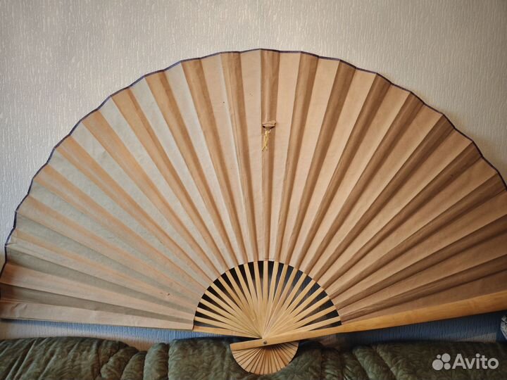 Веер настенный