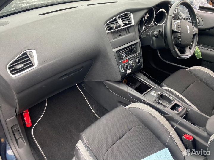 Антенна 9665363880-03 на Citroen Ds4
