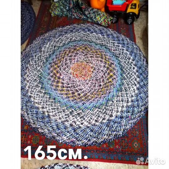 Коврик ручной работы