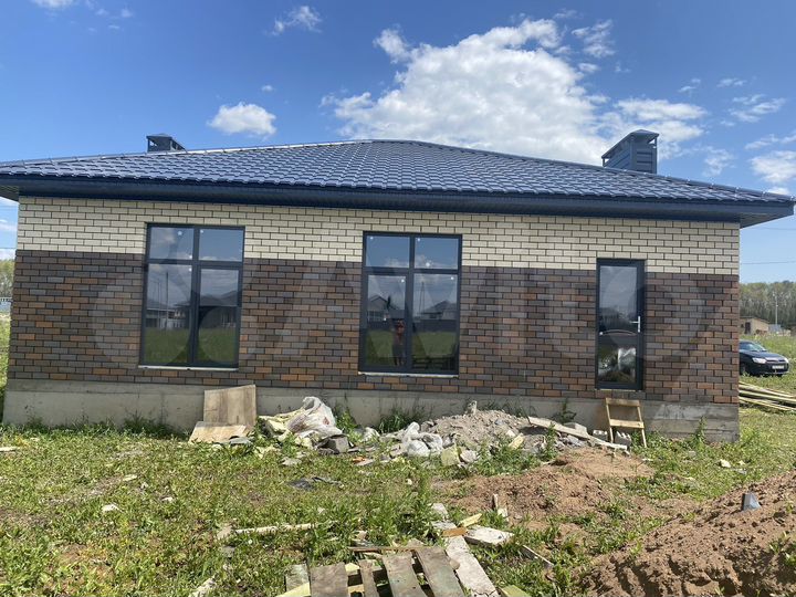 Дом 100 м² на участке 8 сот.