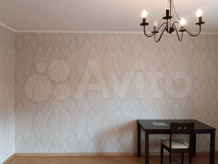 1-к. квартира, 42 м², 1/17 эт.