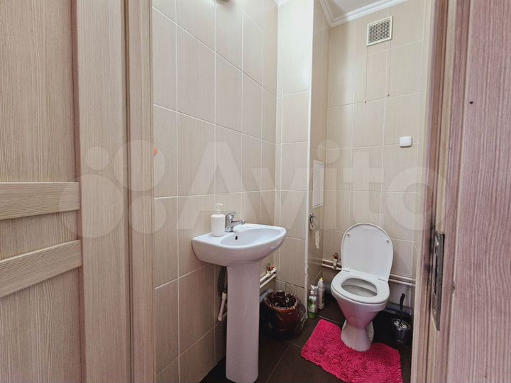 2-к. квартира, 70 м², 6/8 эт.