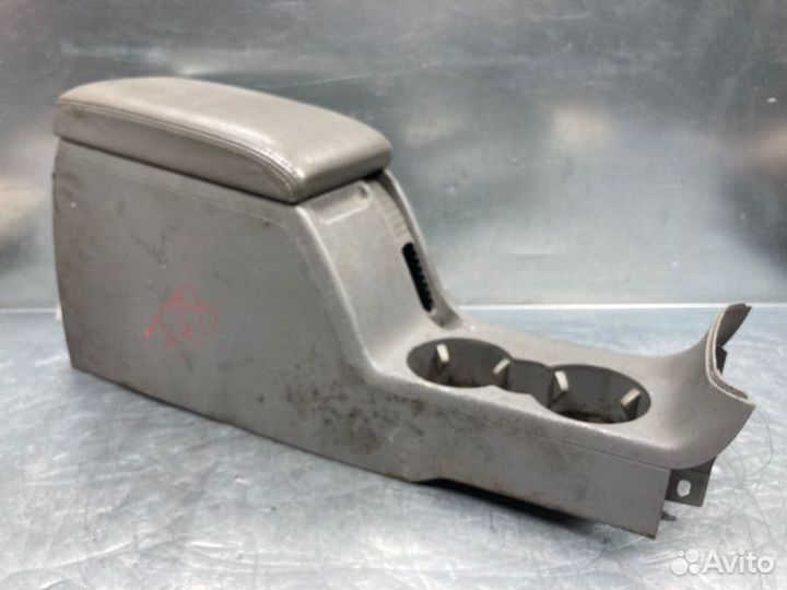 Подлокотник Volkswagen Passat B5 2000-2005