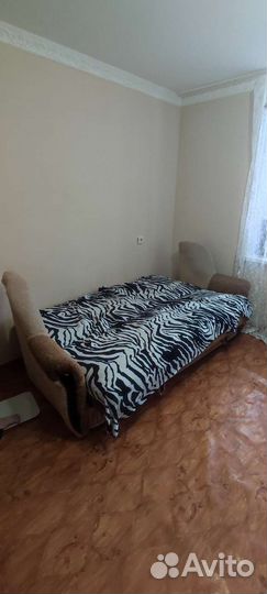 Диваны и кресло бу