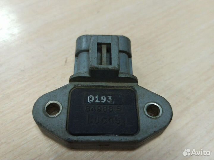 Коммутатор Nissan