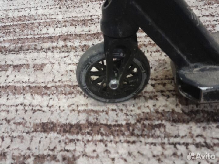 Самокат Skip Slash 2022