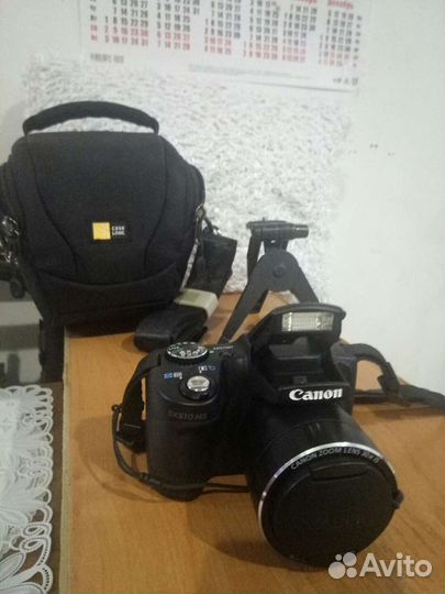 Зеркальный фотоаппарат. (предлогай свою цену)