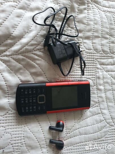 Телефон nokia 5710