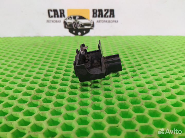 Выключатель концевой Land Rover Freelander