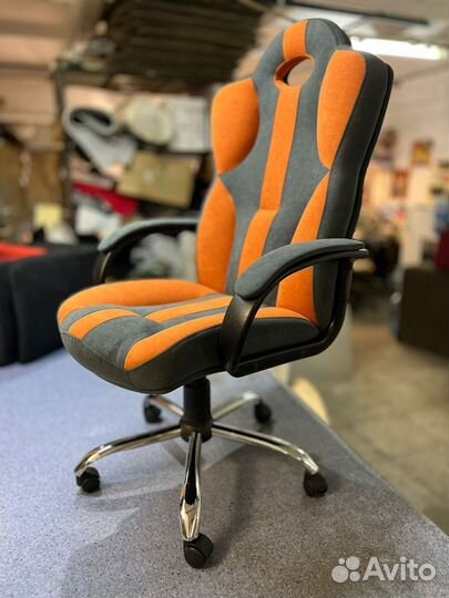 Компьютерное кресло