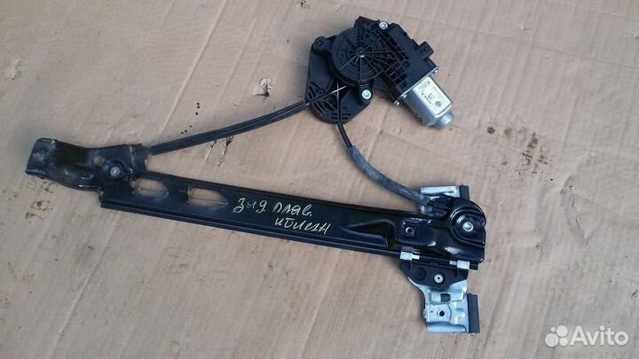 Стеклоподъемник задний правый seat Ibiza Mk4 6J