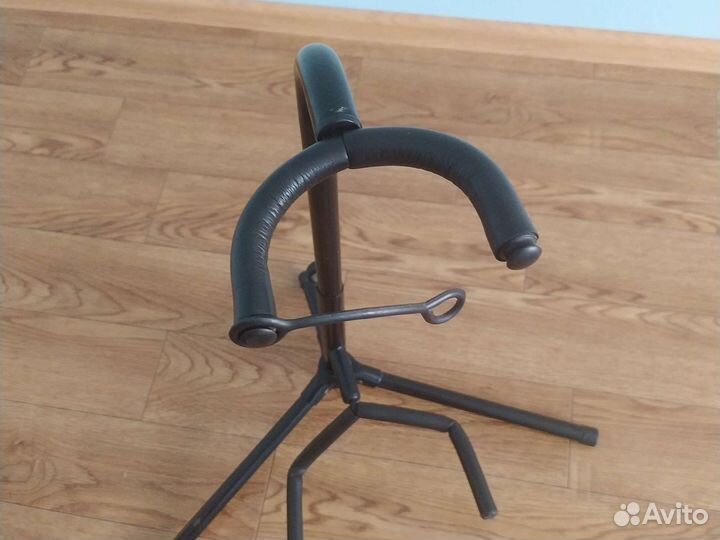 Подставка для для гитары