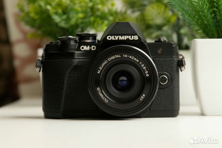 Olympus OM-D E-M10 Mark III Kit