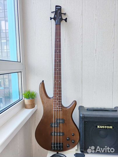 Бас гитара Ibanez GSR200B + бас комб Kustom +к-т