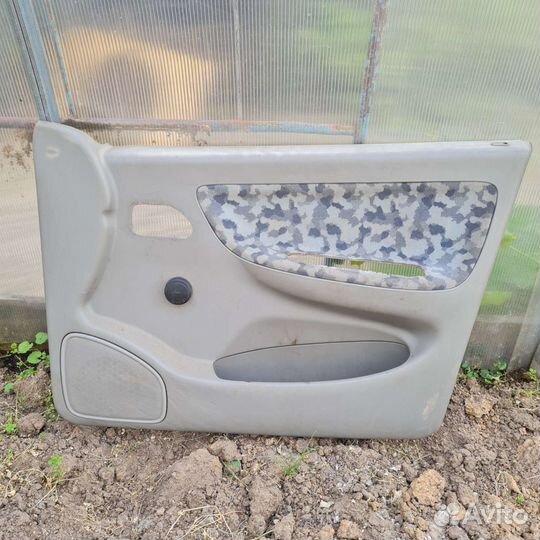 Обшивка двери Chery amuletа15