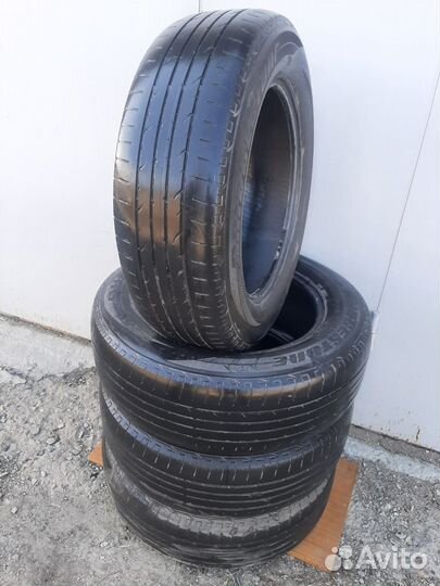 Bridgestone Dueler H/P 235/65 R18 201T