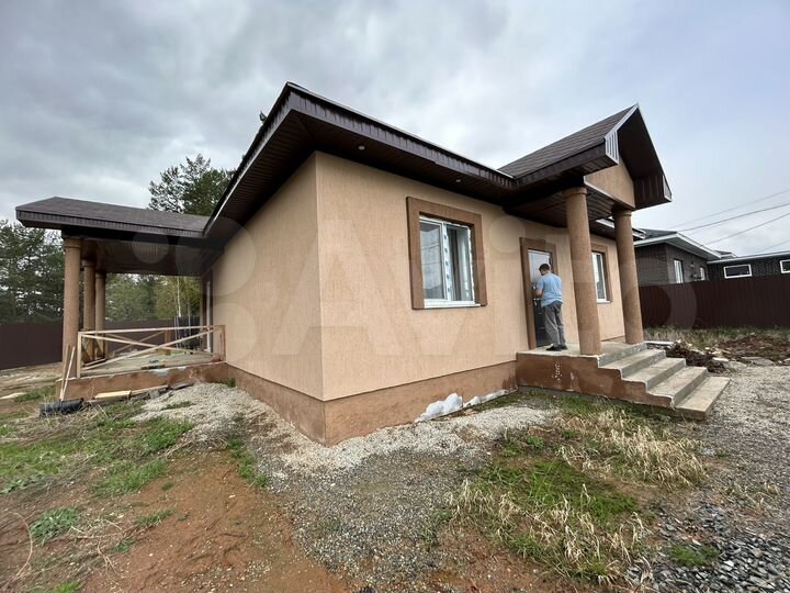 Коттедж 114 м² на участке 6,5 сот.