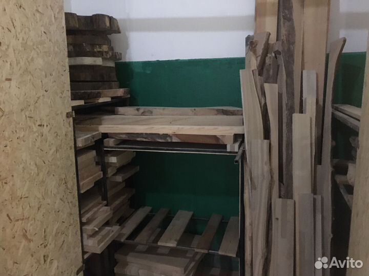 Обрезки слэбов, щитов, спилы