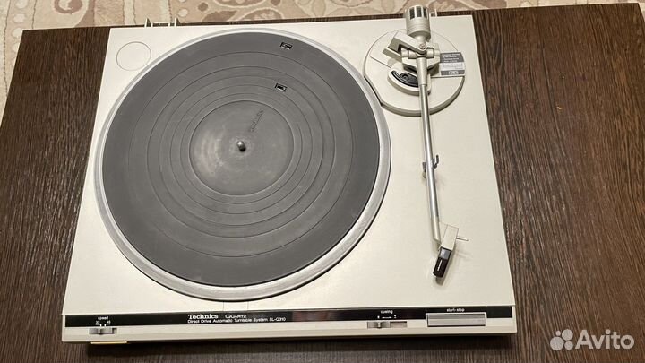 Проигрыватель винила technics SL-Q310U