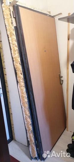 Дверь входная металлическая б.у. Самовывоз