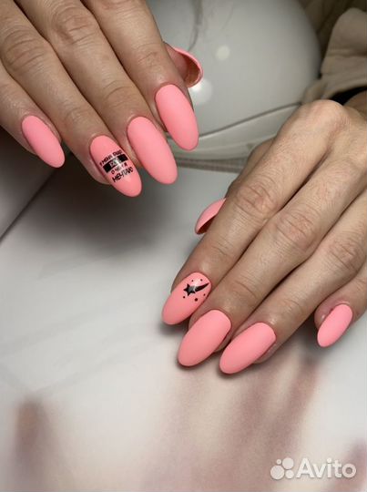 Маникюр с покрытием гель лак